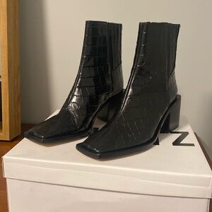 Schutz Couros/Preto Croco Black Boot